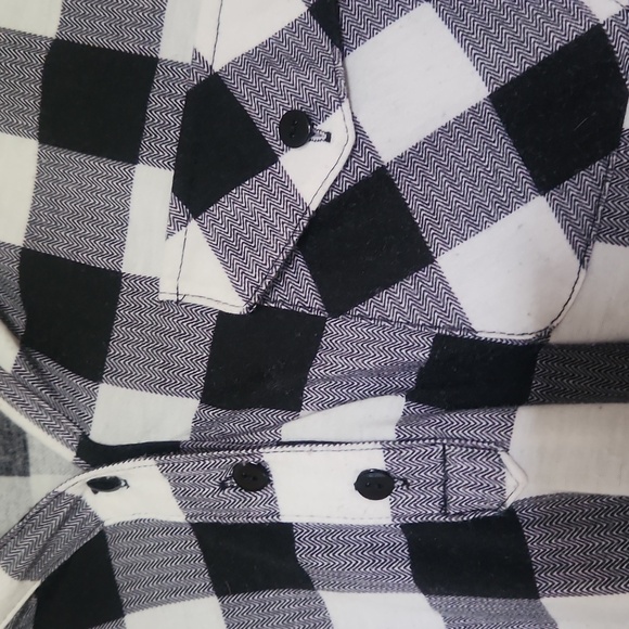 Plus size Plaid 1/4 Lightweight Button Up - Picture 5 of 9